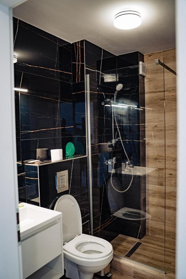 Hotel B4 Oradea Eksteriør billede