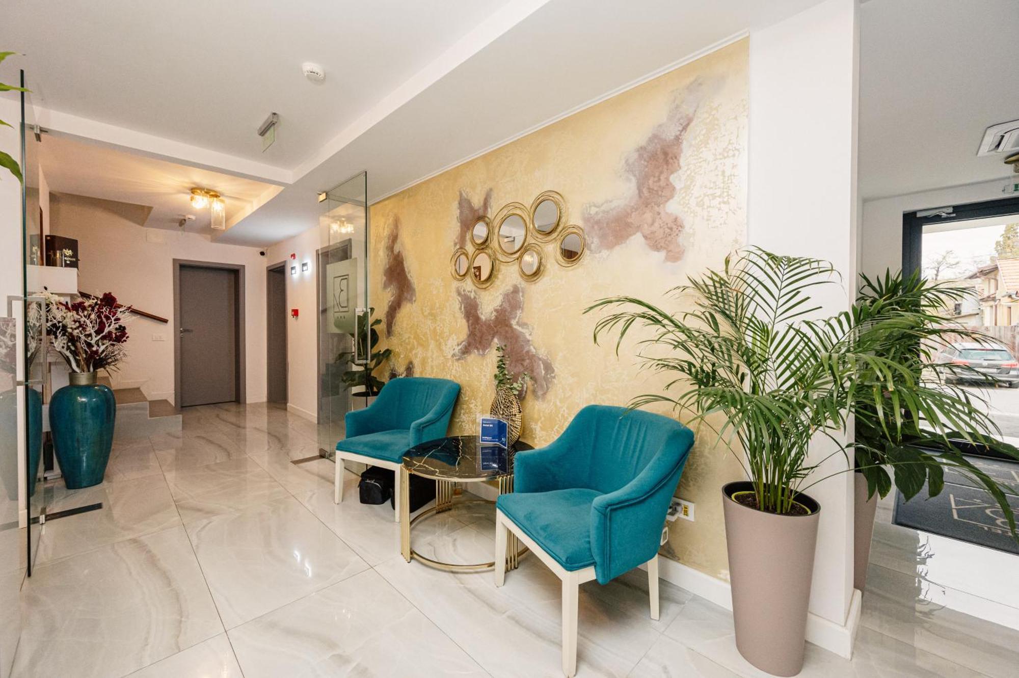 Hotel B4 Oradea Eksteriør billede
